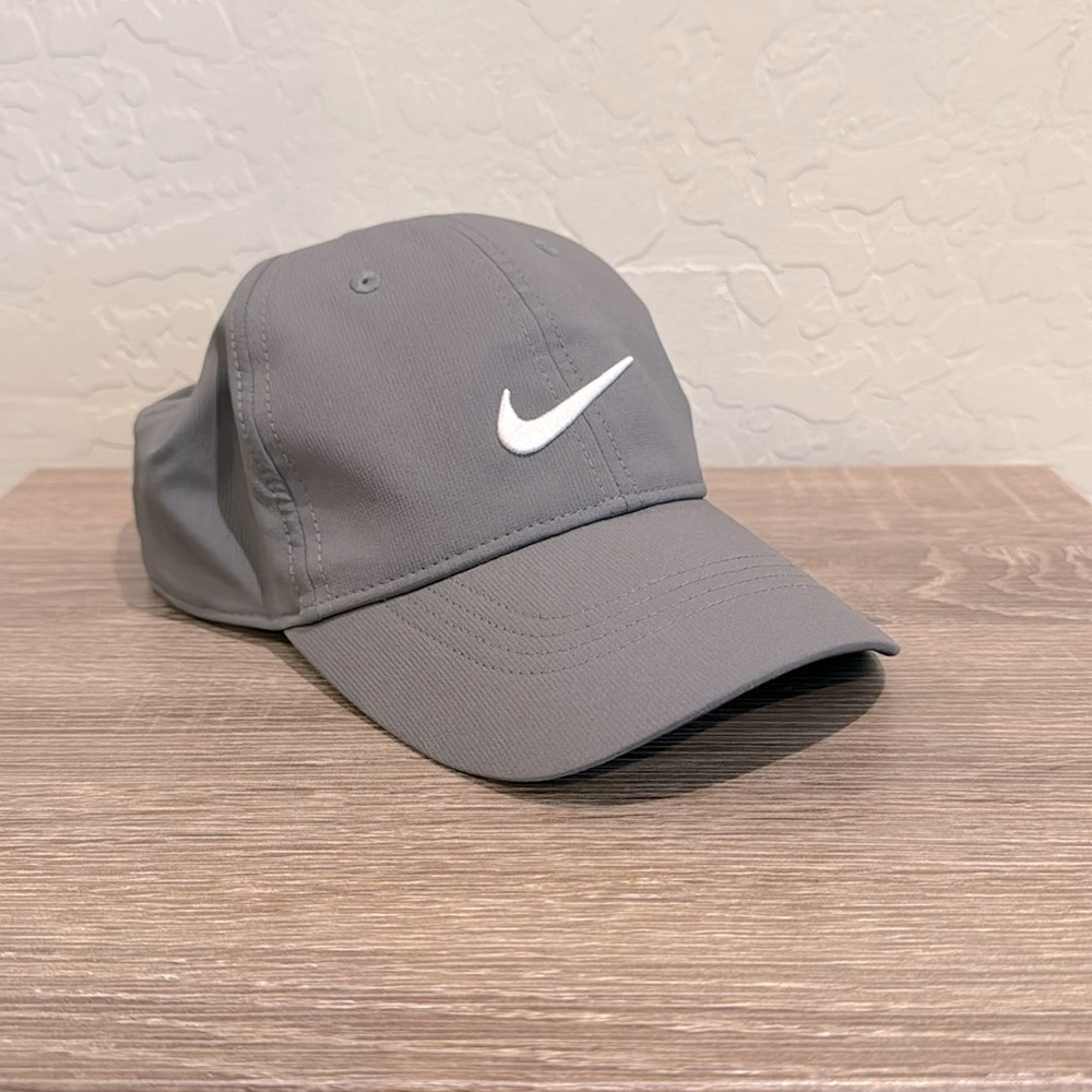 Nike women’s hat